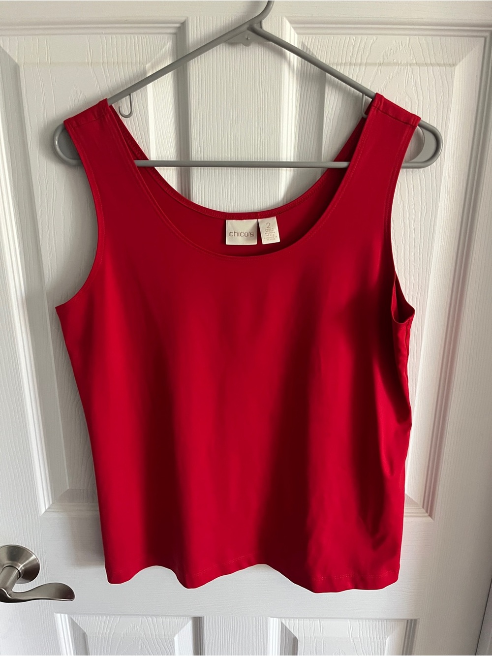 Tank, Red